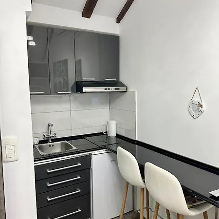 Tiny Dream - Old Town Apartment