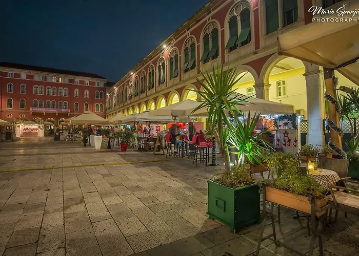 Tiny Dream - Old Town *